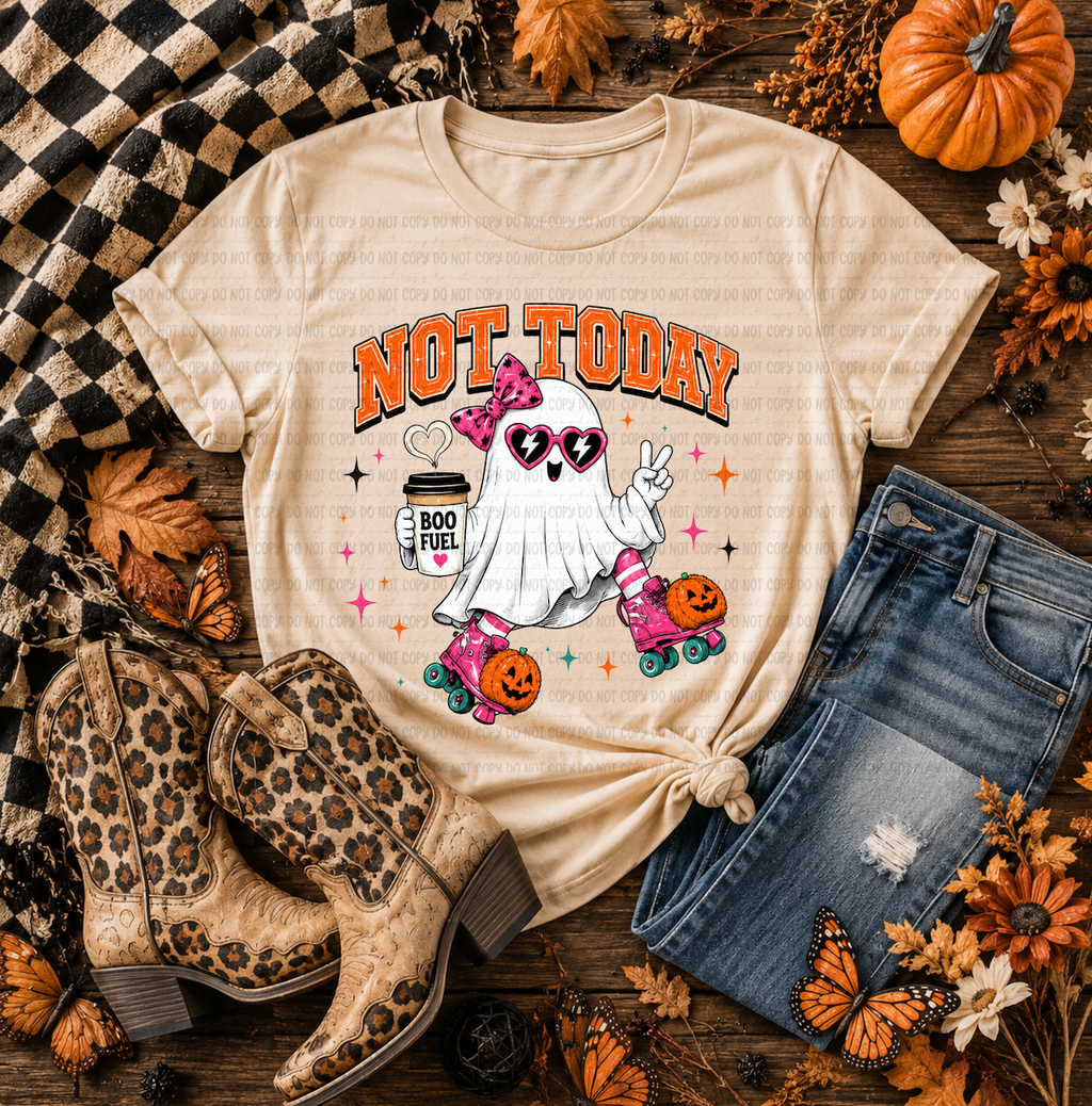 Cream T-shirt with a ghost roller-skating in pink bows and pumpkin skates